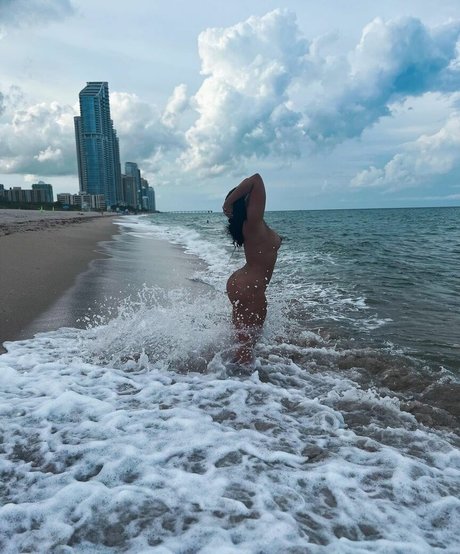 Thebunnyracks nudes model gallery