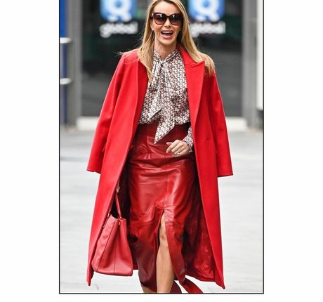 Amanda Holden model sex pictures