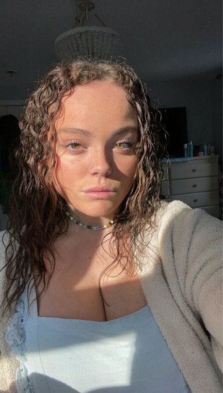 Hannahblanco1 naked pornstar img