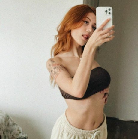 Ananda Morais star adult galleries