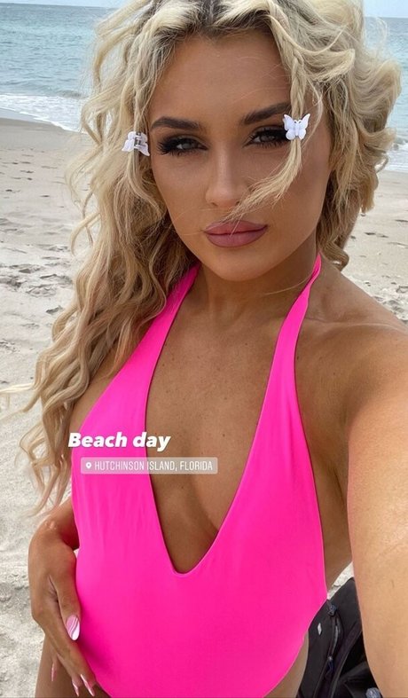 Tiffany Stratton model pornographic img