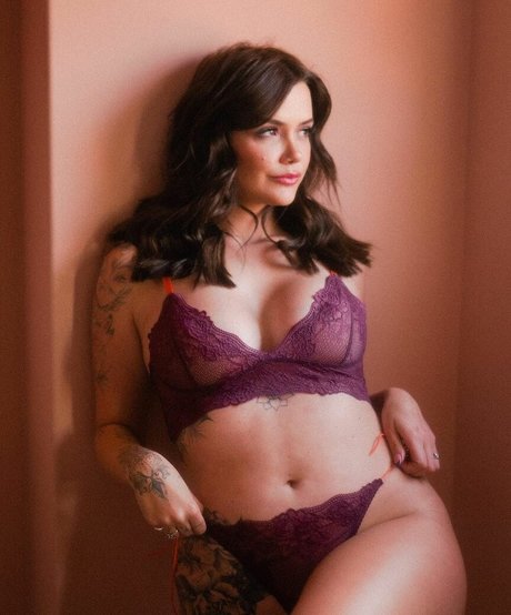 Marcela McGowan nice pornstar pictures