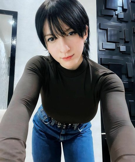 Akemy Sama sex model gallery