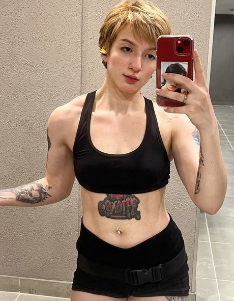 Akemy Sama model hd photos