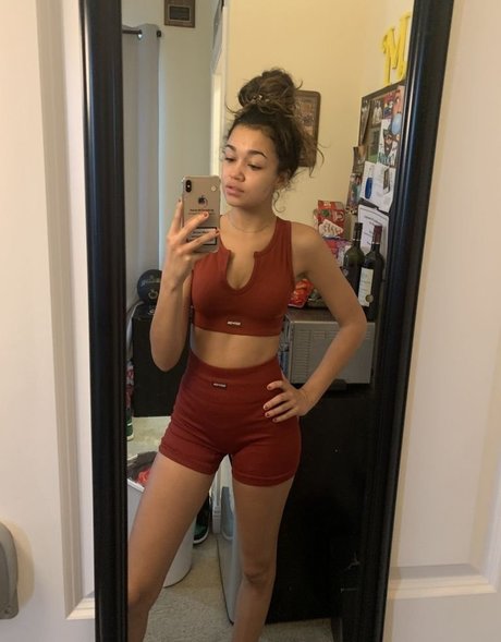 Madison Bailey model nude images