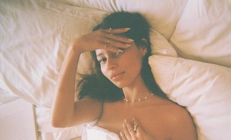 Fiona Barron star hd photos