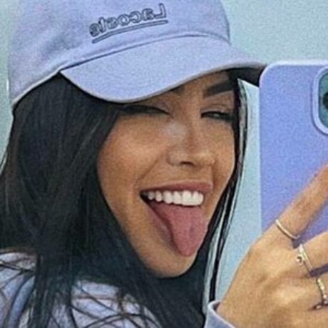 Mc Henny naked star pictures