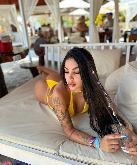 Mc Henny hot pornstar photo