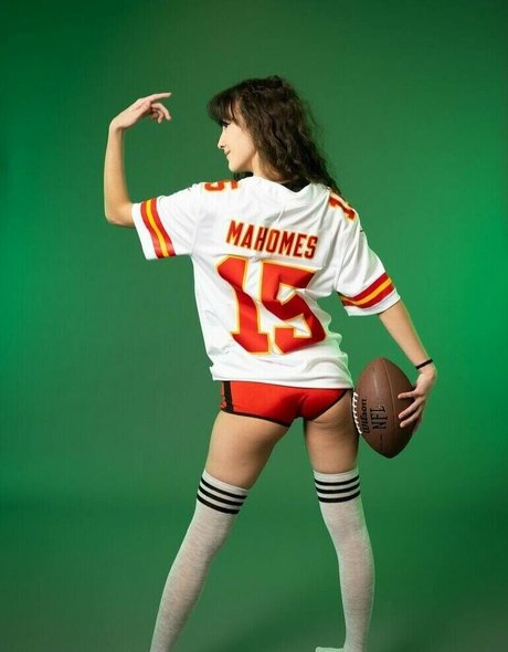 Kyonatix top model photos