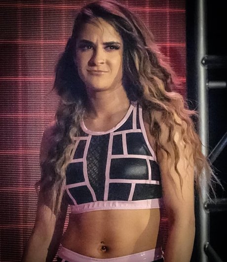 Dakota Kai star art picture