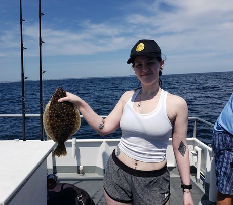 ConcealedBones model sex pictures