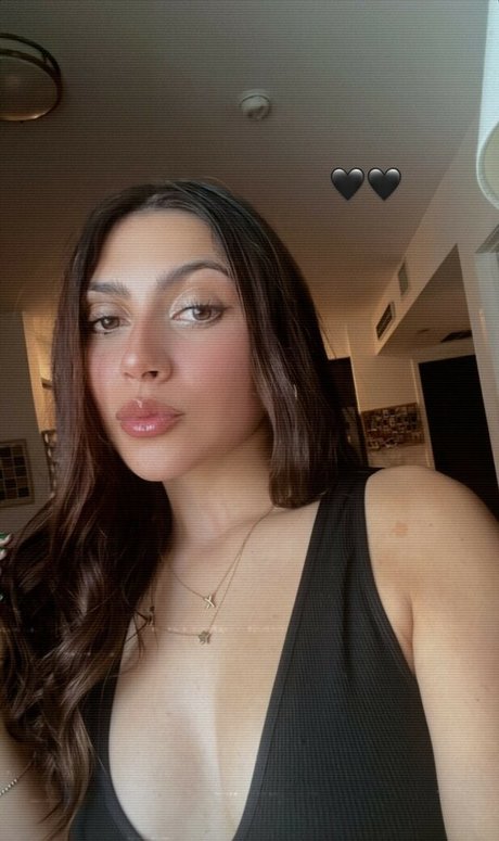 Alondra Delgado star high quality photos