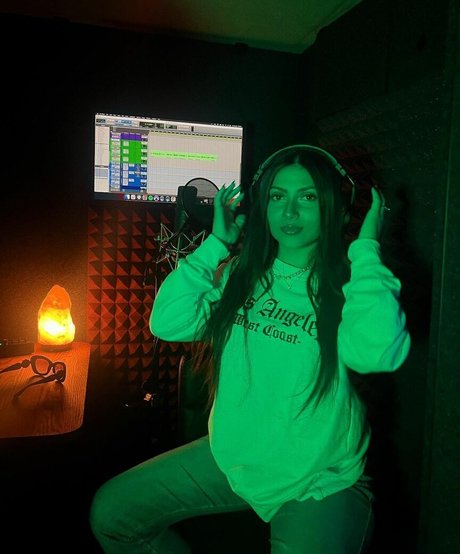 Alondra Delgado sex pornstar pic