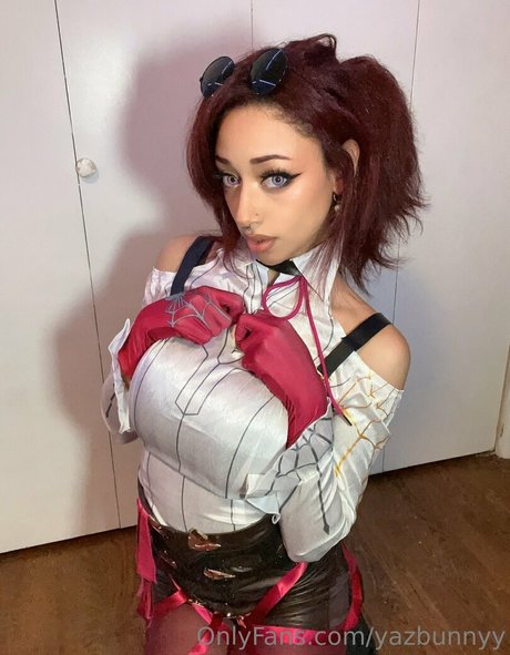 Yazbunny pornstar nude pics