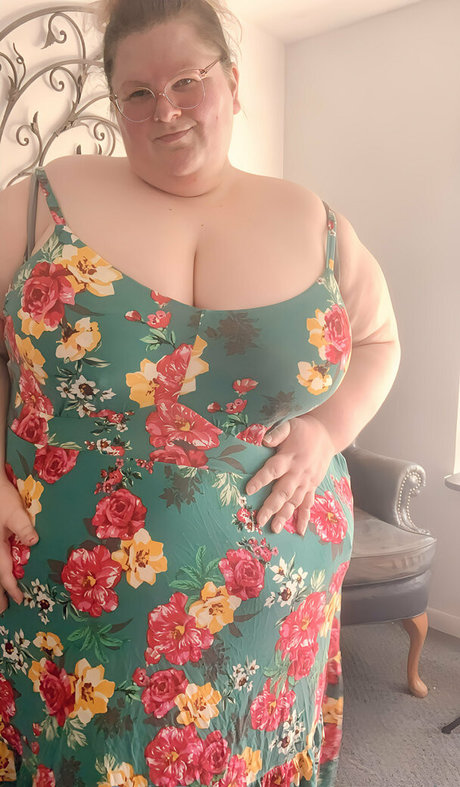 mrsapple pretty actress galleries