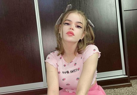 lil ninas exclusive star image