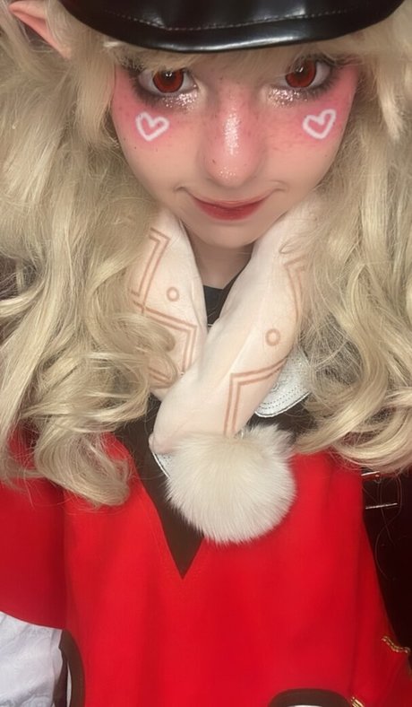 Stardustcos sex model photo