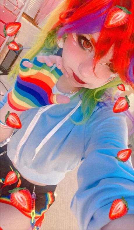 Stardustcos model hot galleries