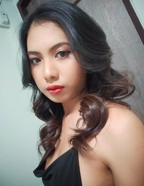 chatting onlyfans sexy gallery