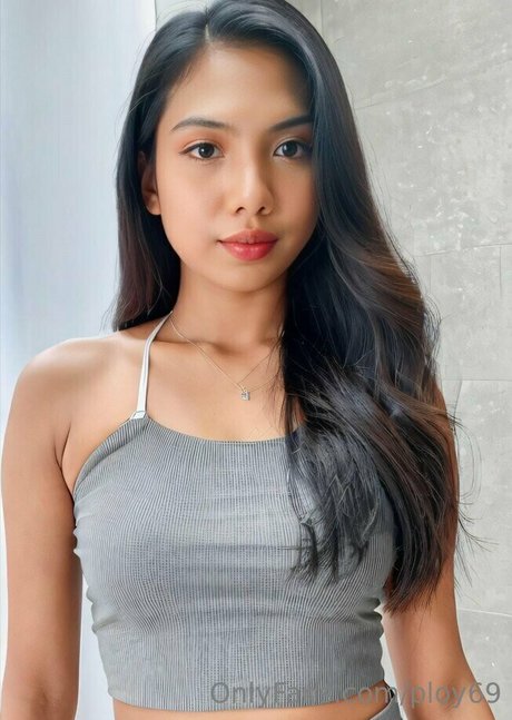 ploy69 star adult pics