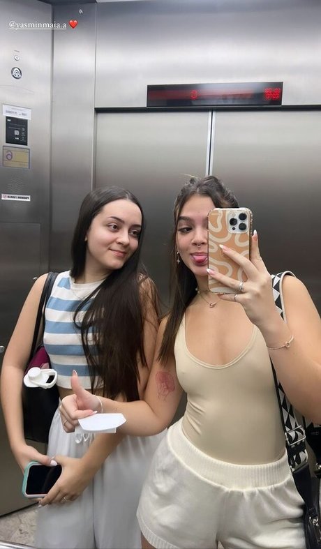 Melissa Mel Maia star art image