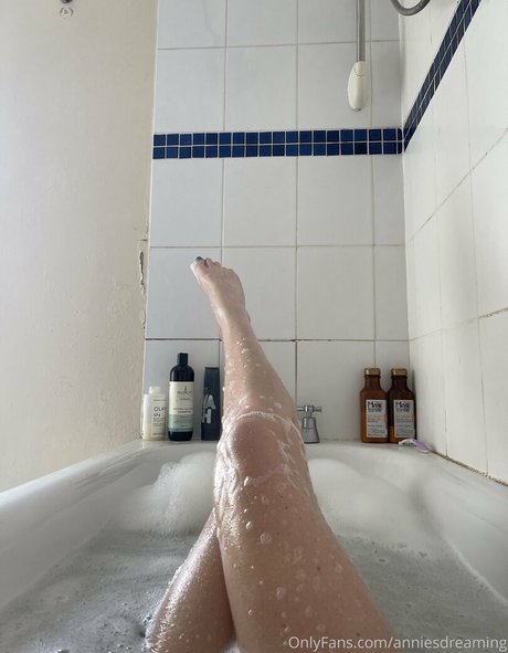 curvy cougar onlyfans free nude pictures