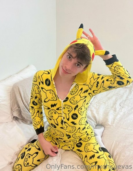 mxchcuevas nudes star picture