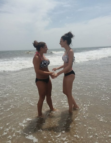 Julia Olivia nudes model galleries