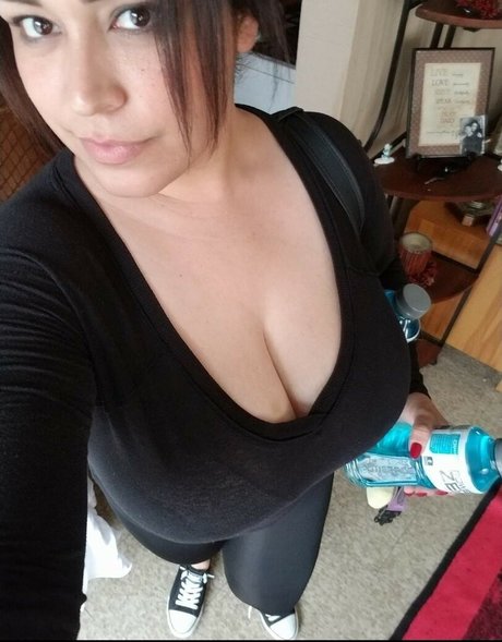 E Casey pornstar sexy img