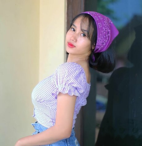 Elvara Caliva star gallery