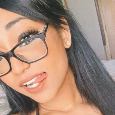 sarcasmqueenn pretty actress photo