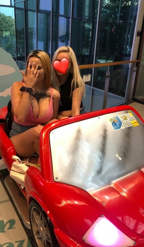 suzizvonar star exclusive photo