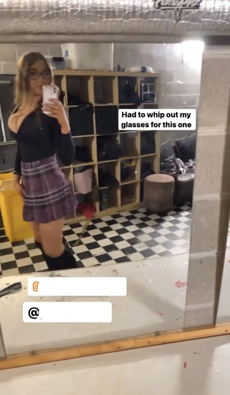 Alida Moya pornographic star archive