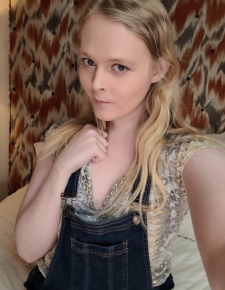 sofiabun nude star archive