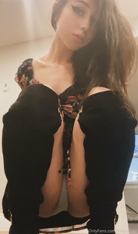 kiwisunset star xxx photos