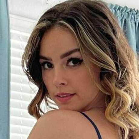 evelynlovefree hot model galleries