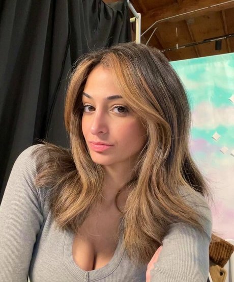 Lena Ayad nude actress image