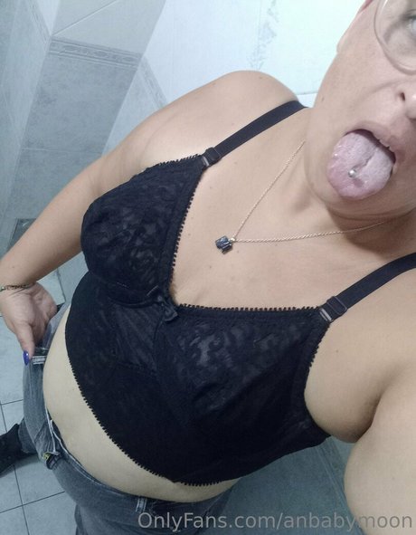 anbabymoon free pornstar pic