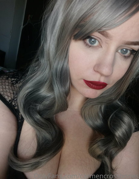 lilithcrossbones star best pics