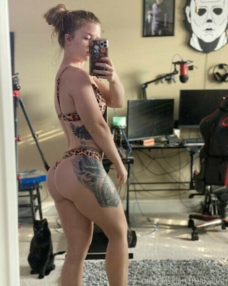 Shelby Dueitt hd actress gallery