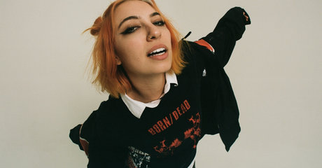 Cami Petyn adult model img