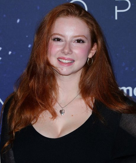 Francesca Capaldi free pornstar photos