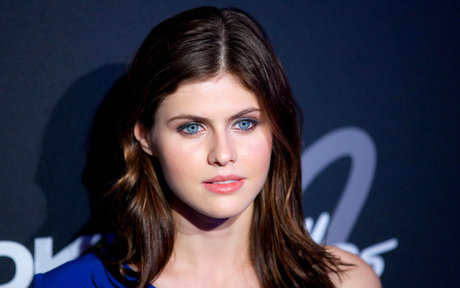 Alexandra Daddario star exclusive gallery