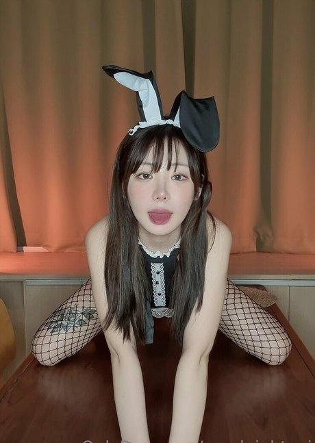 goodnightyui model free gallery