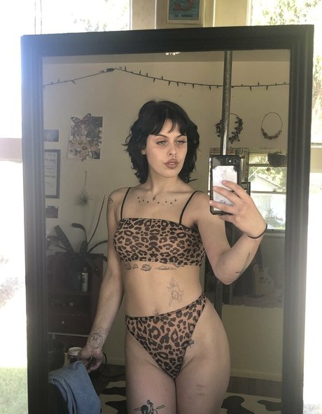 wormsinmyclownsuit pornstar sex galleries