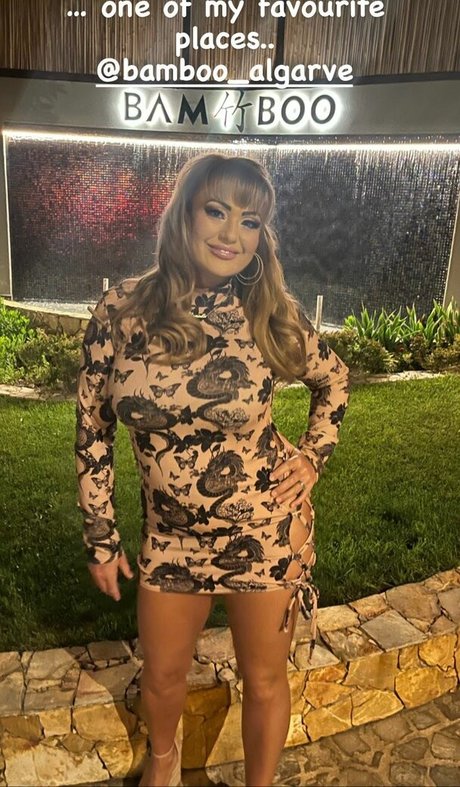 Danielle Nicholls porn star archive