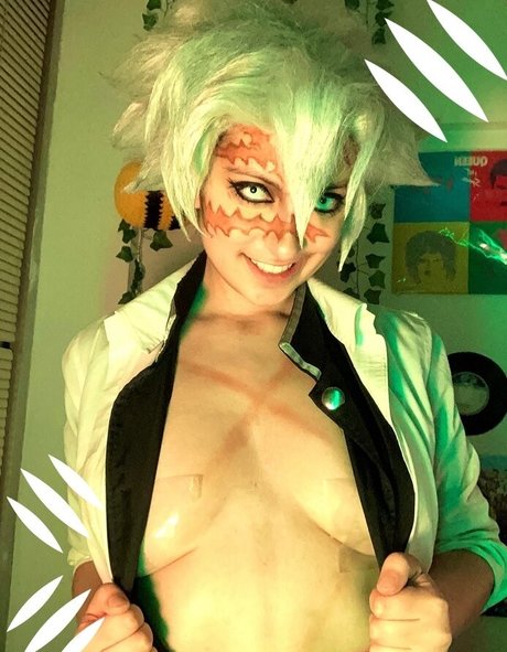 Art by livvv pretty actress pic