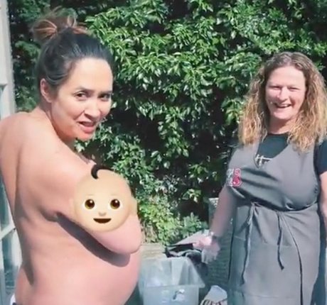 Myleene Klass star perfect images