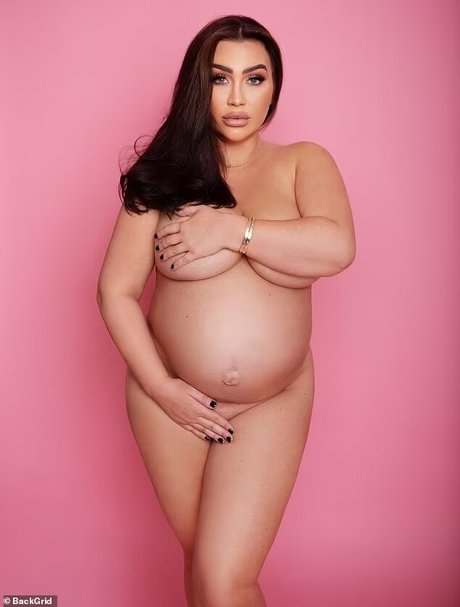 Lauren Goodger sexy model gallery