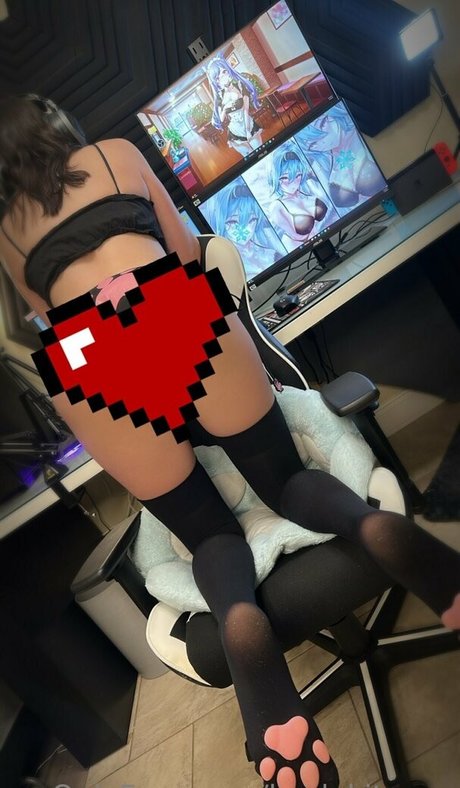 kaylakitsune beautiful pornstar archive